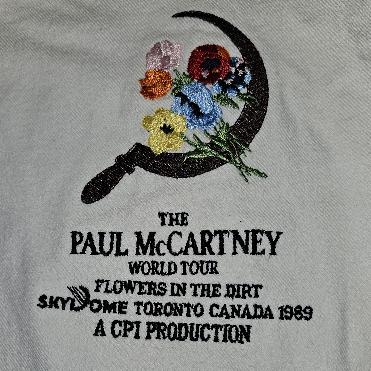 Paul McCartney 1989 Toronto SkyDome Crew Sweatshirt — reverse or detail view
