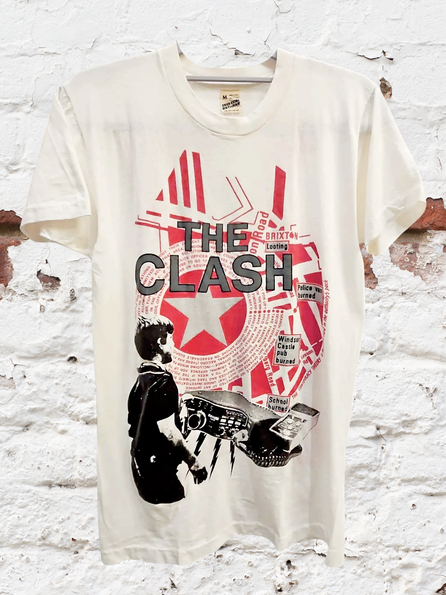 THE CLASH - RARE - Out of Control - 1984 - T-Shirt