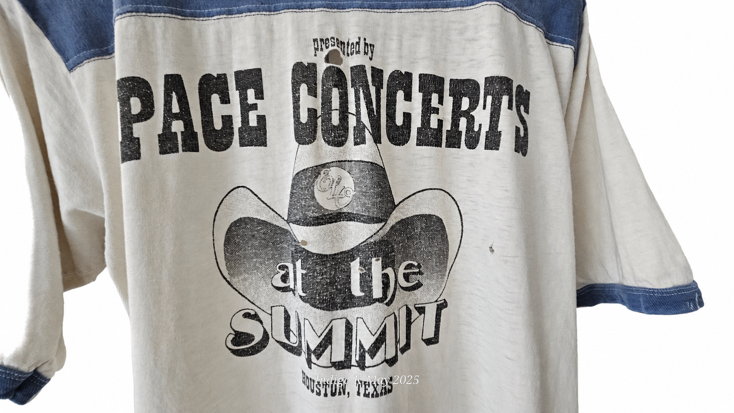 ELO "Pace Concerts at the Summit" Vintage Crew Shirt — Houston, TX – Doc Gans Collection