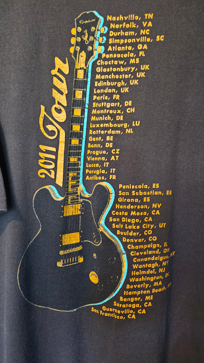 BB King US Tour 2011 Crew Shirt (Brown) from Bruce Jones’s collection — photograph 407